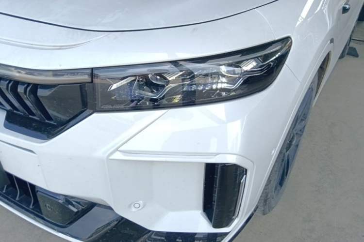 Used VOYAH FREE 2024 Ultra-Long Range Intelligent Driving Version
