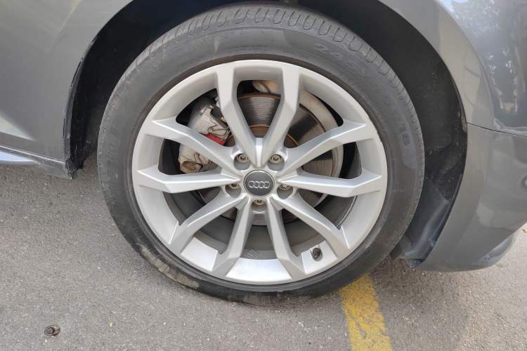 Used Audi A4L 2018 30th Anniversary Edition 40 TFSI Fashion Model