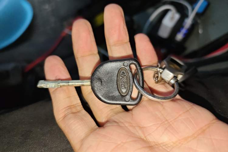 Used Ford Classic Transit 2009 2.8T Diesel Multi-Function Long-Wheelbase Mid-Roof JX493ZLQ3