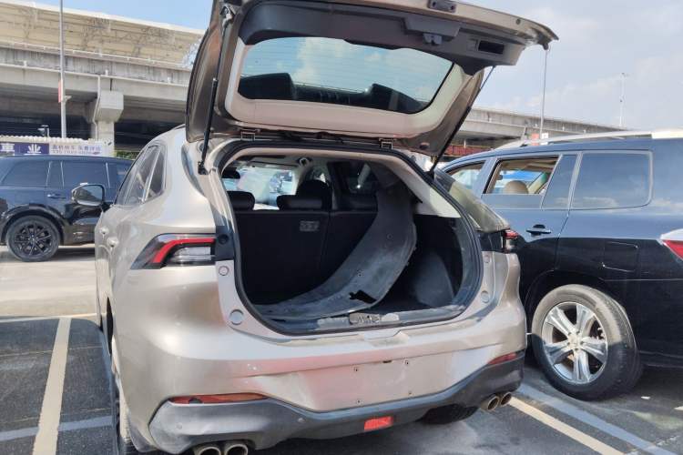 Used FORTHING T5 EVO 2021 1.5TD DCT Diamond Edition
