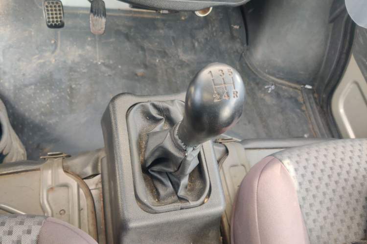 Used Wuling Zhiguang 2013 1.0L Practical Version