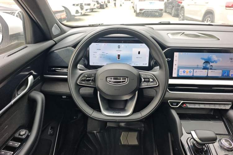 Used Geely Auto Monjaro L 2024 2.0TD High-Power Automatic Two-Wheel Drive Skyline Edition Steering Wheel