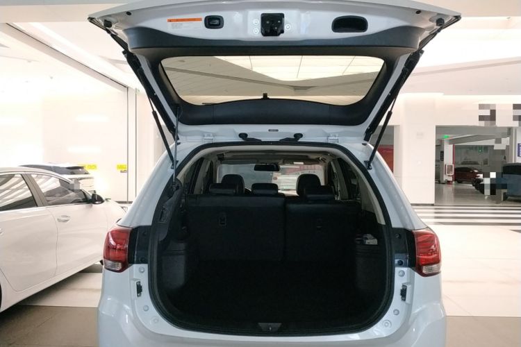 Used Mitsubishi Outlander 2018 2.4L 4x4 Elite Edition 5 Seats Trunk