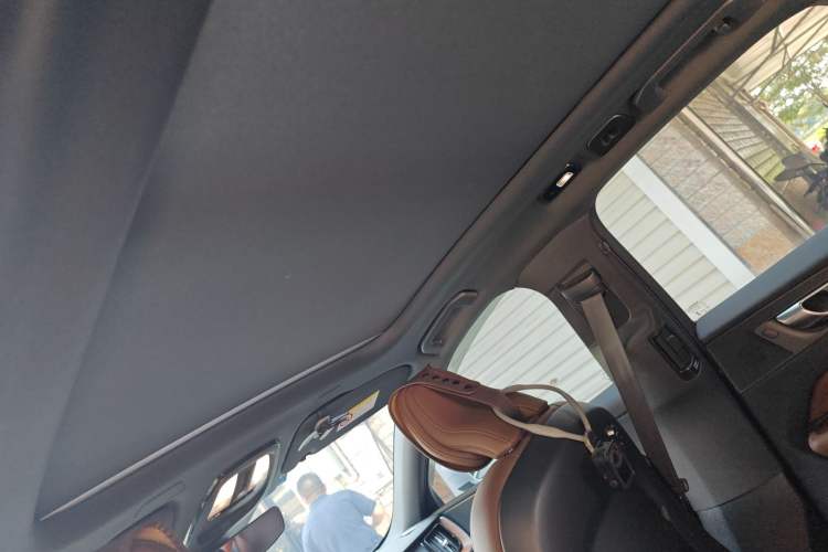 Used Volvo XC60 2024 B5 4x4 Smart Luxury Edition
