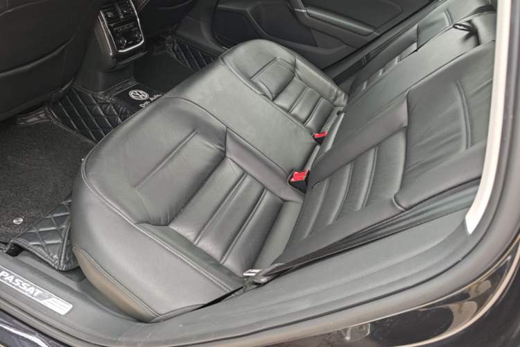 Used Volkswagen Passat 2017 330TSI DSG Prestige Edition
