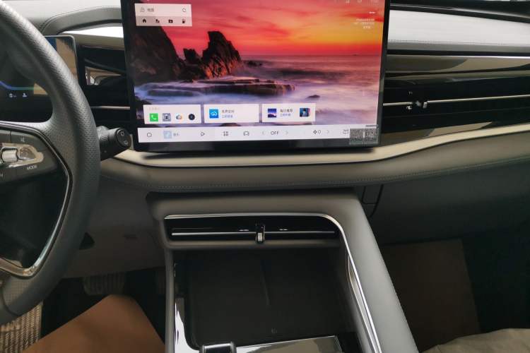 Used Geely Auto Emgrand X7 Sport 2026 Model 1.5TD Aspirational