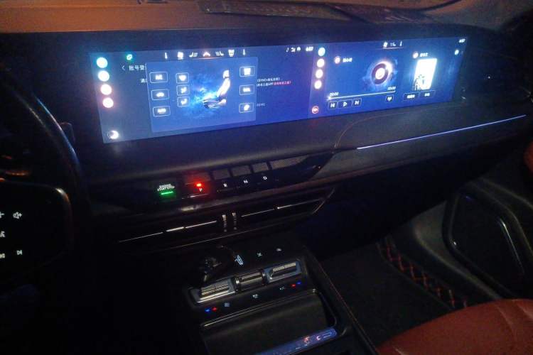 Used Lincoln Z 2022 iXiang Luxury Edition