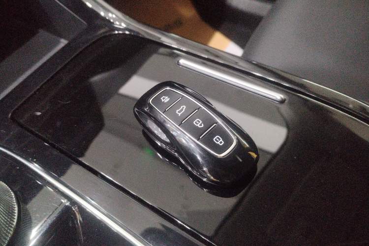 Used Ford Equator Sport New Energy 2025 Elite Version Interior 1