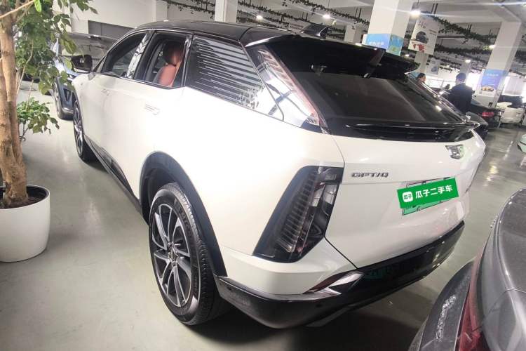 Used Cadillac OPTIQ 2024 Four-Wheel Drive Long-Range Version