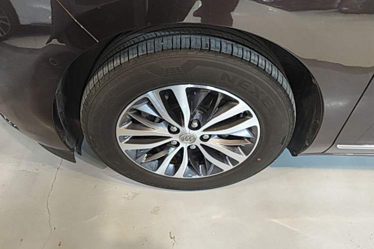 Used Buick GL8 2017 ES 28T Flagship Model China V Standard