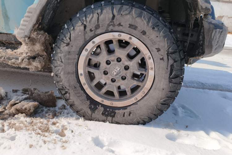 Used 212 T01 2025 2.0T Changfeng
