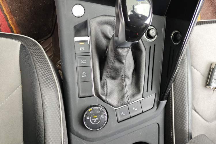 Used Volkswagen Tayron X 2020 380TSI Four-Wheel Drive Dynamic Connect Edition
