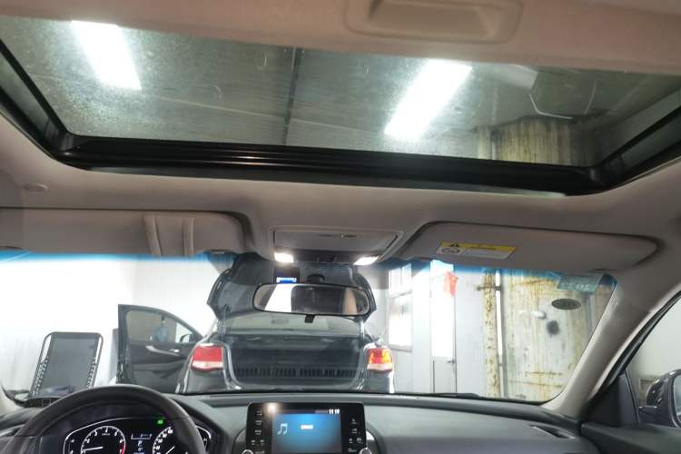 Used Honda Accord 2018 260TURBO Elite Edition China VI Headliner