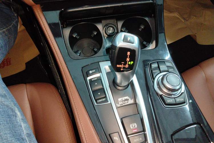 Used BMW 5 Series 2014 520Li Elegant Model