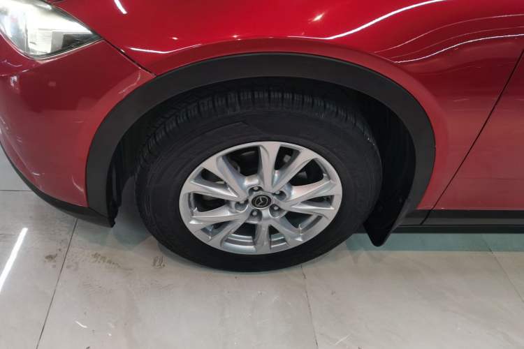 Used Mazda CX-4 2018 2.0L Automatic Two-Wheel Drive Blue Sky Dynamic Version China VI Standard Exterior 4