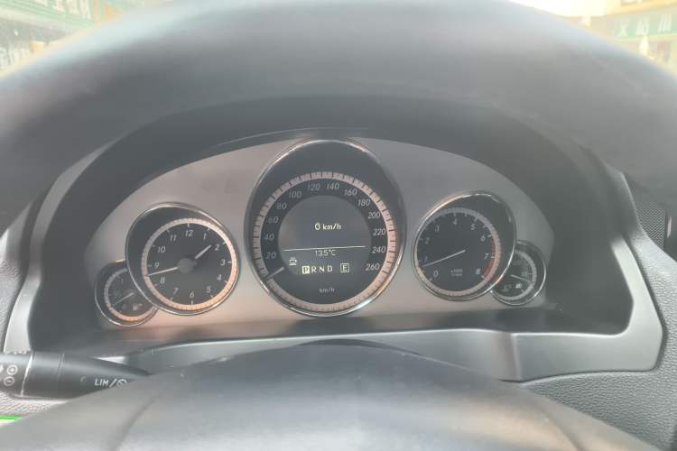 Used Mercedes-Benz E-Class 2010 E 260 CGI Coupe