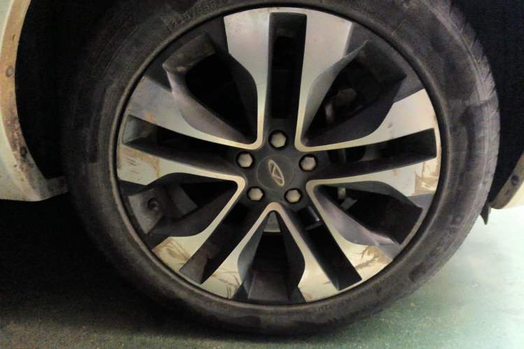 Used Chery Tiggo 5x 2017 1.5T DCT Luxury Model Right Front Wheel Hub