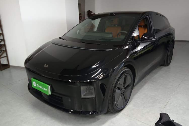 Used Li Auto i6 2025 Model Two-Wheel-Drive Standard Type