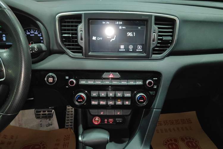 Used Kia KX5 2017 1.6T Automatic Two-Wheel Drive 15th Anniversary Special Edition DLX
