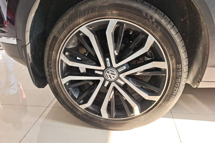 Used Volkswagen T-ROC 2020 280TSI DSG Two-Wheel Drive Comfort Version