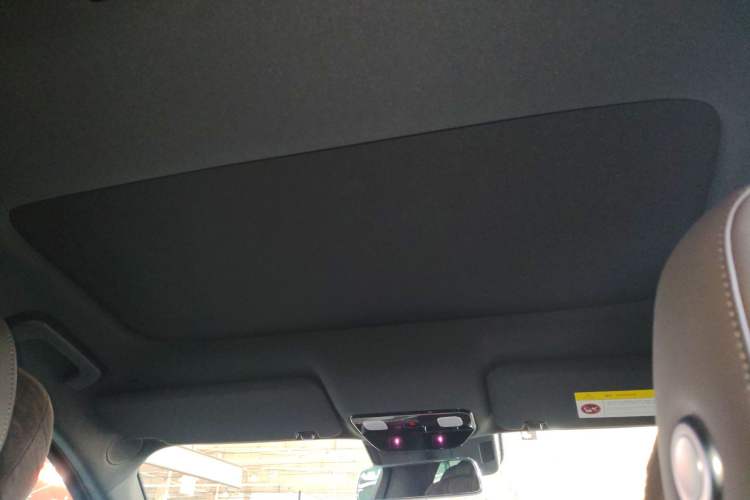 Used Li Auto L8 2023 Pro Model Headliner