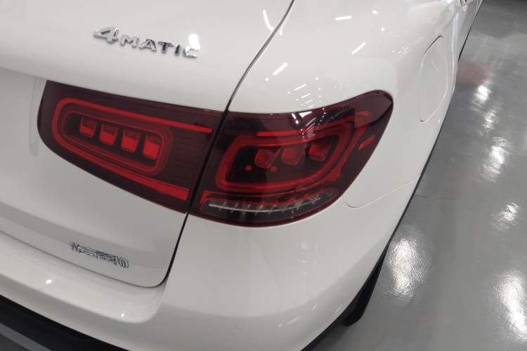 Used Mercedes-Benz GLC 2020 GLC 260 L 4MATIC Dynamic Model
