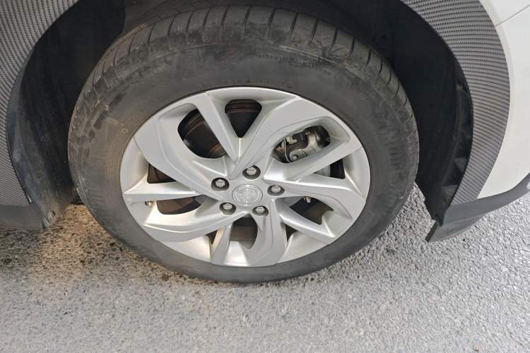 Used Buick Velite 6 2023 430km Range Commuter Version
