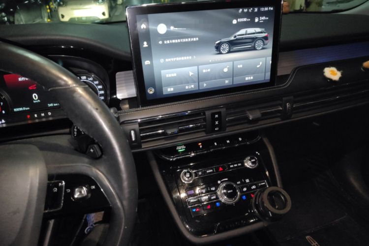 Used Lincoln Corsair 2020 2.0T Two-Wheel Drive Luxury Edition Audio And AC Panel