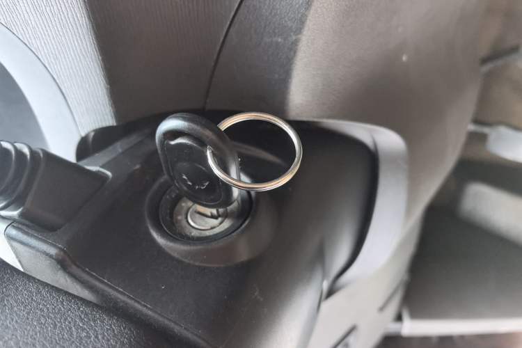 Used Wuling Hongguang 2014 1.5L S Standard Version
