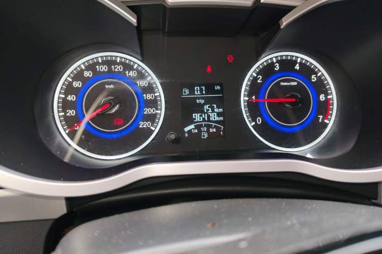 Used Brilliance V3 2015 1.5L Manual Comfort Model
