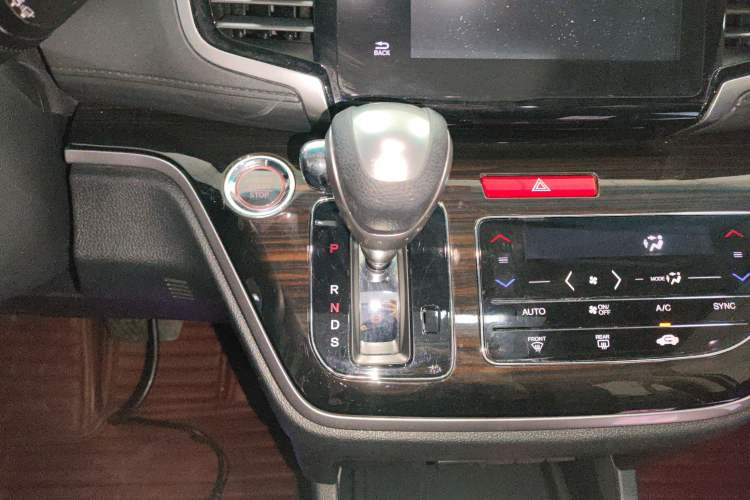 Used Honda Odyssey 2018 2.4L Luxury Edition