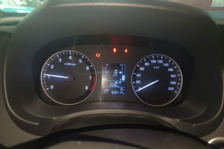 Used Hyundai ix25 2015 1.6L Automatic Two-Wheel Drive Smart GLS Trim Instrument Cluster