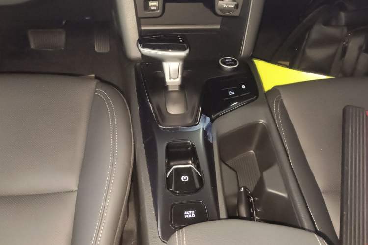 Used Hyundai ix35 2021 2.0L Automatic 2WD GLS Leading Edition Gear Lever