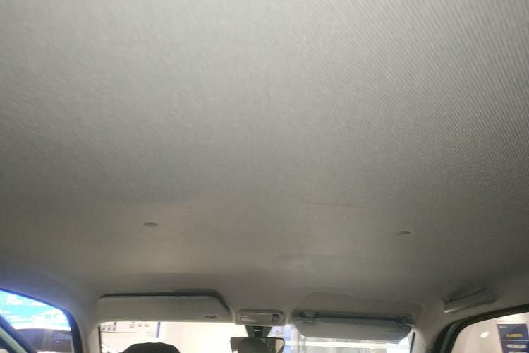 Used Wuling Hongguang MINIEV 2022 Macaron Premium Model – Lithium Iron Phosphate
