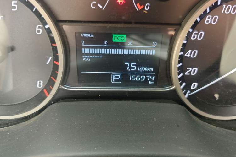 Used Nissan Sylphy 2016 1.6 XL CVT Luxury Edition Odometer Close Up