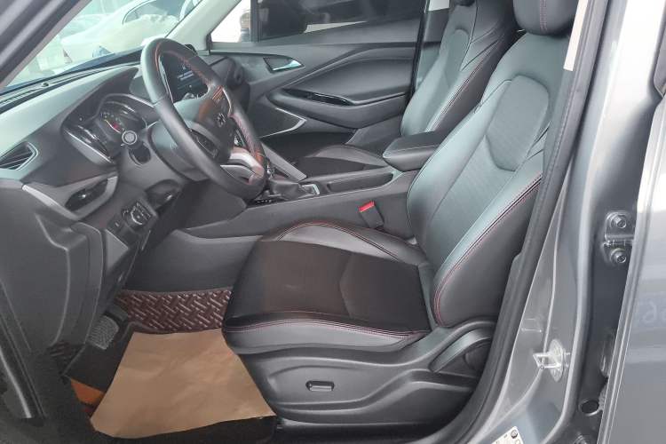 Used Chevrolet Orlando 2019 Redline 530T Automatic Enjoyment Version (5+2 Seating) China VI