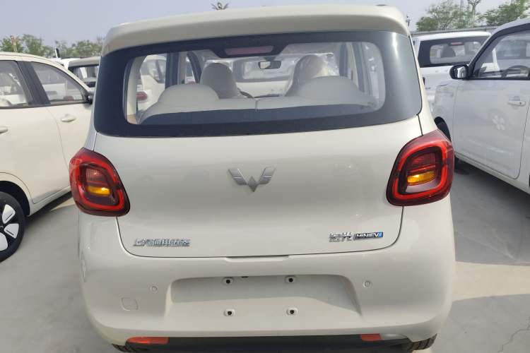 Used Wuling Hongguang MINIEV 2025 Four-Door Version Advanced Edition
