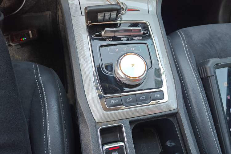 Used Roewe RX5 New Energy 2017 ERX5 EV400 Electric Internet Supreme Edition