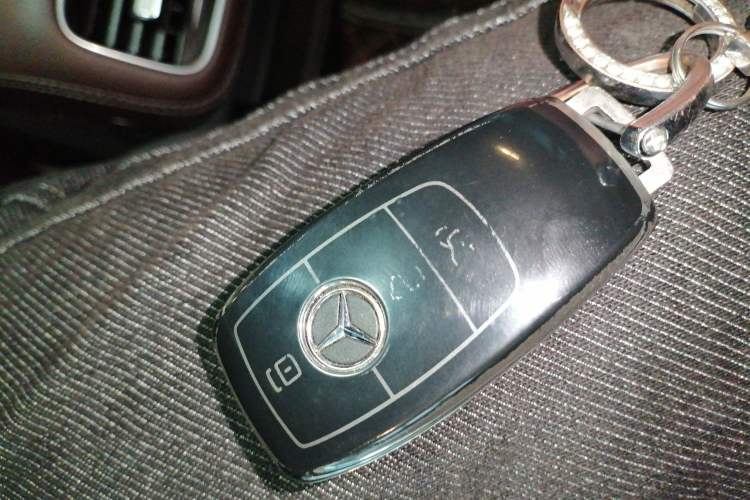 Used Mercedes-Benz GLE 2022 GLE 350 4MATIC Stylish Model Vehicle Key