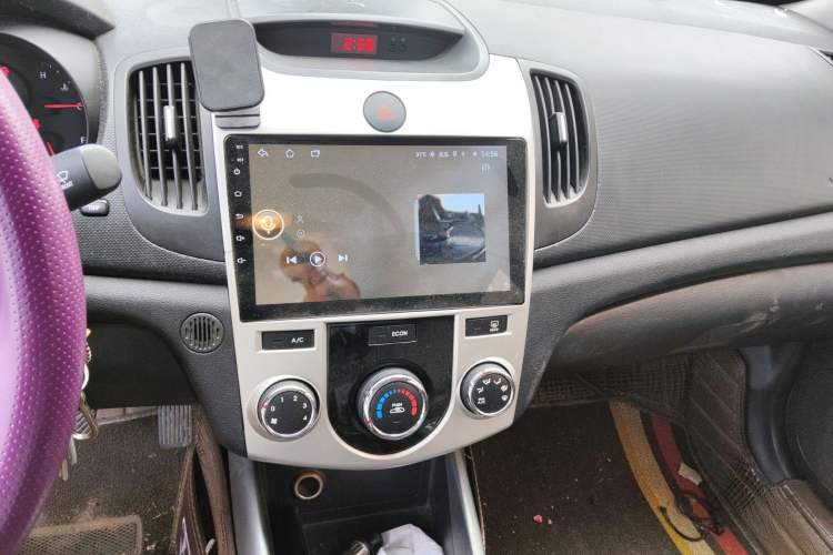 Used Kia Forte 2014 1.6L MT GL Audio And AC Panel