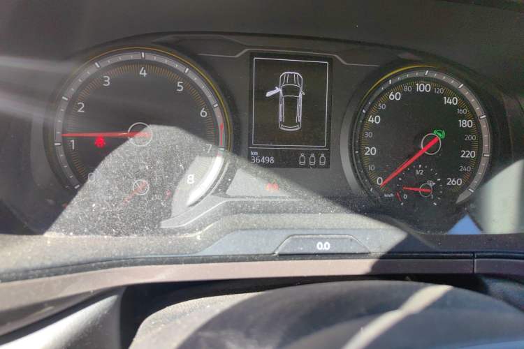 Used Volkswagen Tharu 2019 330TSI Four-Wheel Drive Luxury Edition China VI Standard Odometer Close Up