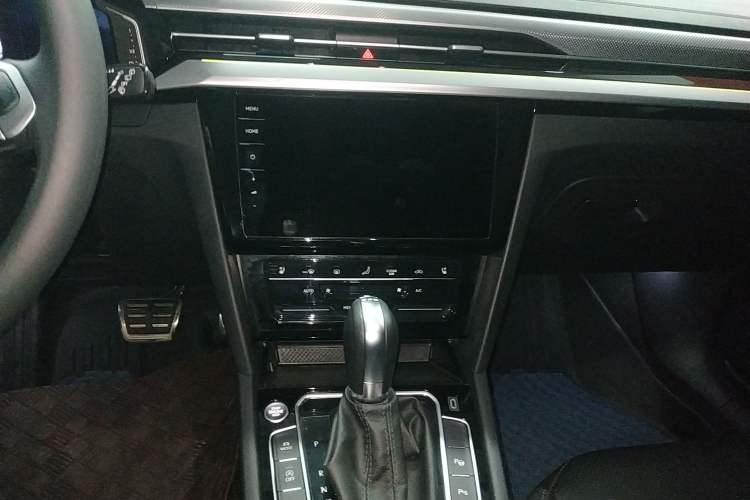 Used Volkswagen FAW-Volkswagen CC 2023 Hunting Vehicle 380TSI Hunter's Heart Edition