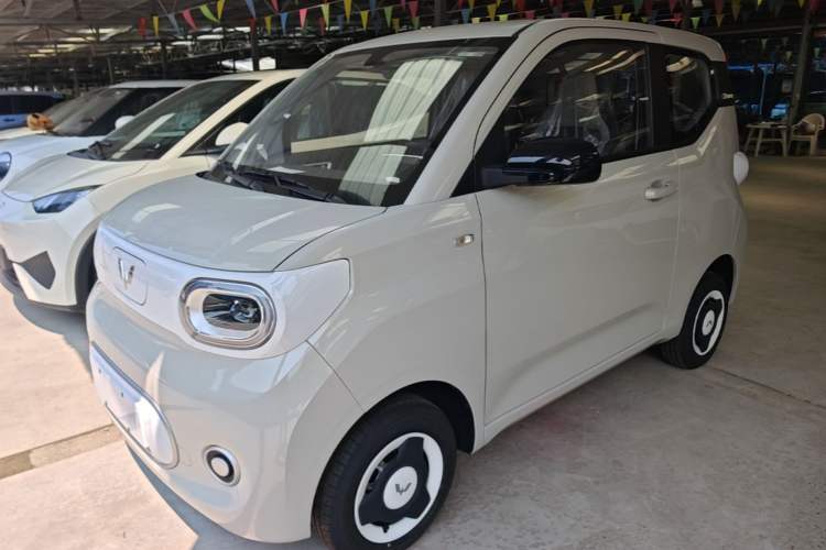 Used Wuling Hongguang MINIEV 2024 3rd Generation 215km Youth Edition