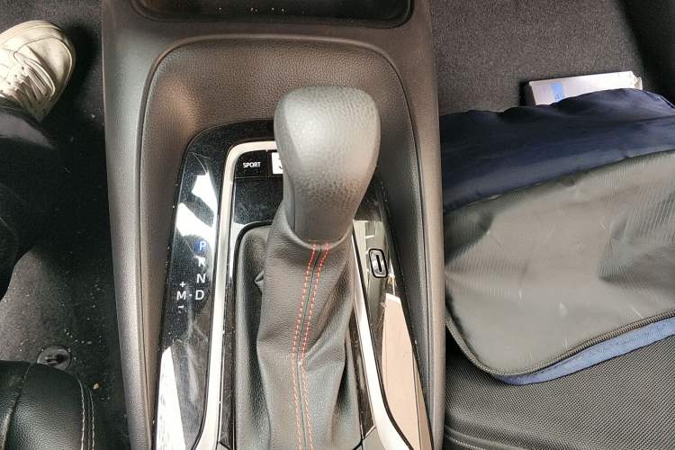 Used Toyota Corolla 2021 1.2T S-CVT Elite PLUS Edition Gear Lever