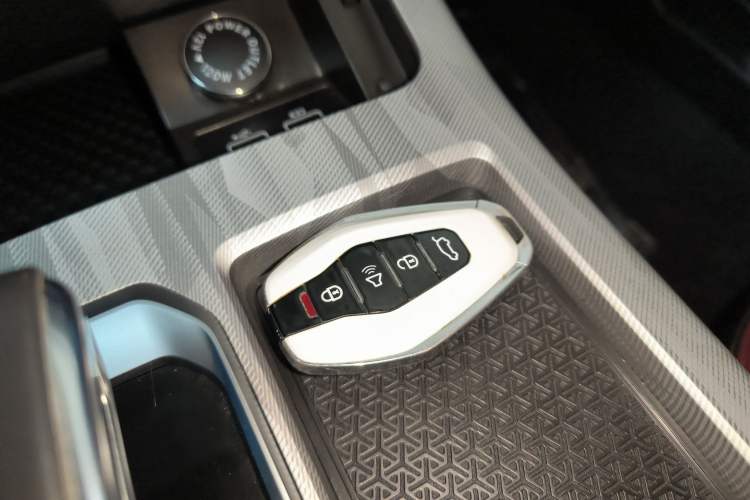 Used JETOUR X70 PLUS 2023 1.5T DCT Brave PLUS 5-Seater