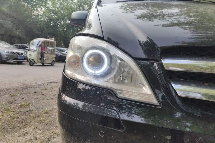 Used Mercedes-Benz Vito 
