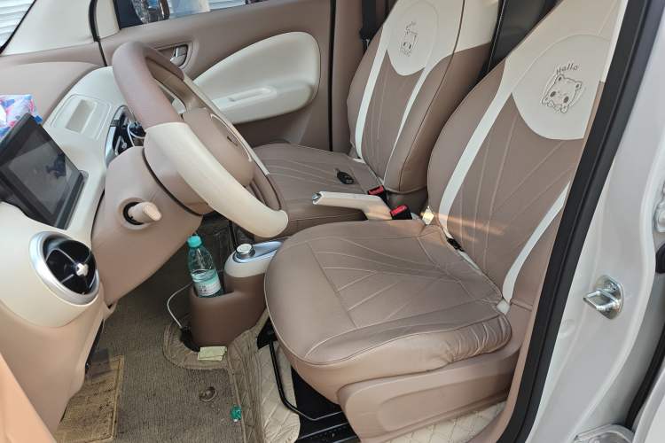 Used Wuling Hongguang MINIEV 2025 Four-Door Version Advanced Edition Left Front Seat