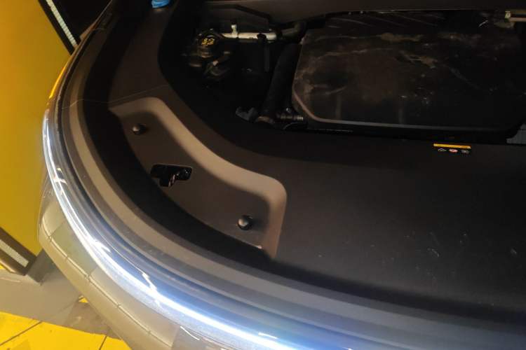 Used Li Auto L8 2024 Ultra Model Right Front Headlight