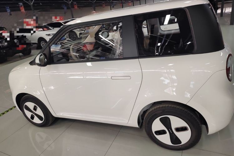 Used CHANGAN NEVO Lumin 2026 Model Treasure Edition 205km Passionate Beige Ningde Exterior 3