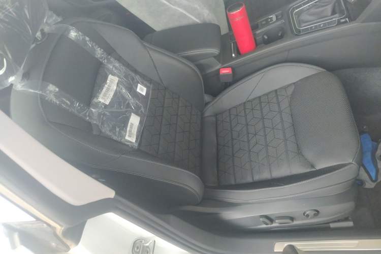 Used Volkswagen FAW-Volkswagen CC 2024 380TSI Striking All-Encompassing Edition Right Front Seat